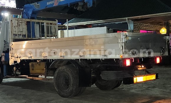 Buy Import Mitsubishi L400 White Truck in Dar es Salaam in Dar es Salaam Buy Import Mitsubishi L400 White Truck in Dar es Salaam in Dar es Salaam