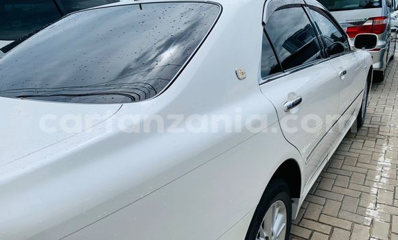 Nunua Ilio tumika Toyota Crown Nyeupe Gari ndani ya Dar es Salaam nchini Dar es Salaam Nunua Ilio tumika Toyota Crown Nyeupe Gari ndani ya Dar es Salaam nchini Dar es Salaam