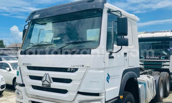 Nunua Mpya Volkswagen TRUCK Nyeupe Lori ndani ya Dar es Salaam nchini Dar es Salaam Nunua Mpya Volkswagen TRUCK Nyeupe Lori ndani ya Dar es Salaam nchini Dar es Salaam