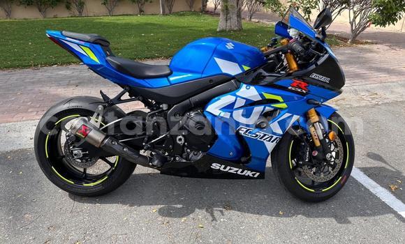 Buy Used Suzuki GSXR Blue Bike in Arusha in Arusha