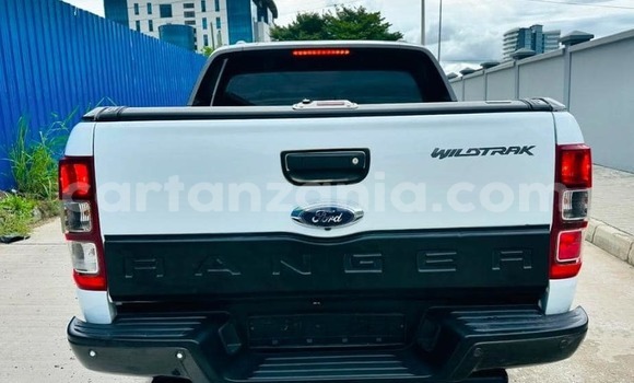 Buy Used Ford B-MAX Other Car in Bahi in Dodoma Buy Used Ford B-MAX Other Car in Bahi in Dodoma