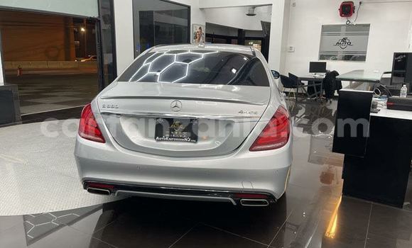 Nunua Ilio tumika Mercedes-Benz C-Classe Nyingine Gari ndani ya Bukoba Mjini nchini Kagera Nunua Ilio tumika Mercedes-Benz C-Classe Nyingine Gari ndani ya Bukoba Mjini nchini Kagera