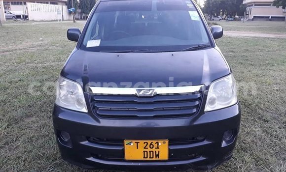 Buy Used Toyota Noah Black Car in Dar es Salaam in Dar es Salaam Buy Used Toyota Noah Black Car in Dar es Salaam in Dar es Salaam