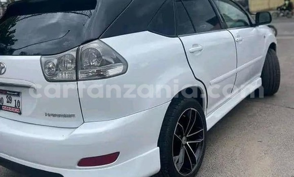 Nunua Ilio tumika Toyota Harrier Nyingine Gari ndani ya Bagamoyo nchini Pwani Nunua Ilio tumika Toyota Harrier Nyingine Gari ndani ya Bagamoyo nchini Pwani