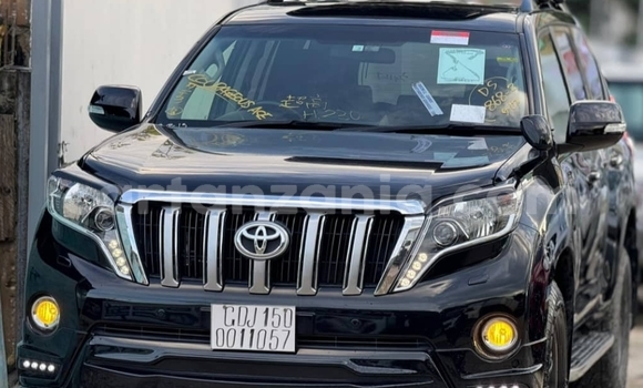 Nunua Imported Toyota Land Cruiser Prado Nyeusi Gari ndani ya Dar es Salaam nchini Dar es Salaam