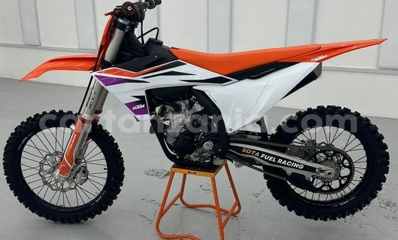 Buy Used KTM 250 Beige Bike in Arusha in Arusha Buy Used KTM 250 Beige Bike in Arusha in Arusha