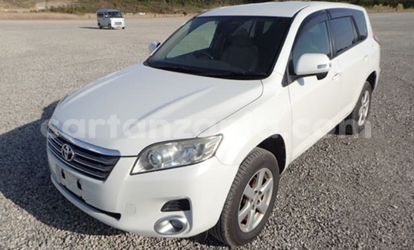 Nunua Imported Toyota Vanguard Nyeupe Gari ndani ya Dar es Salaam nchini Dar es Salaam Nunua Imported Toyota Vanguard Nyeupe Gari ndani ya Dar es Salaam nchini Dar es Salaam