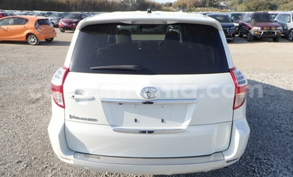 Nunua Imported Toyota Vanguard Nyeupe Gari ndani ya Dar es Salaam nchini Dar es Salaam Nunua Imported Toyota Vanguard Nyeupe Gari ndani ya Dar es Salaam nchini Dar es Salaam