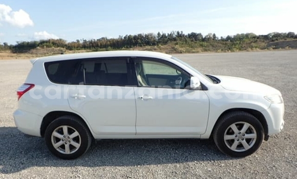 Nunua Imported Toyota Vanguard Nyeupe Gari ndani ya Dar es Salaam nchini Dar es Salaam Nunua Imported Toyota Vanguard Nyeupe Gari ndani ya Dar es Salaam nchini Dar es Salaam