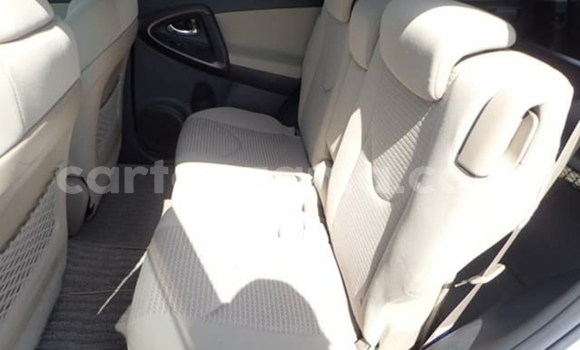 Nunua Imported Toyota Vanguard Nyeupe Gari ndani ya Dar es Salaam nchini Dar es Salaam Nunua Imported Toyota Vanguard Nyeupe Gari ndani ya Dar es Salaam nchini Dar es Salaam