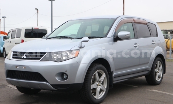 Buy Import Mitsubishi Outlander Silver Car in Dar es Salaam in Dar es Salaam Buy Import Mitsubishi Outlander Silver Car in Dar es Salaam in Dar es Salaam
