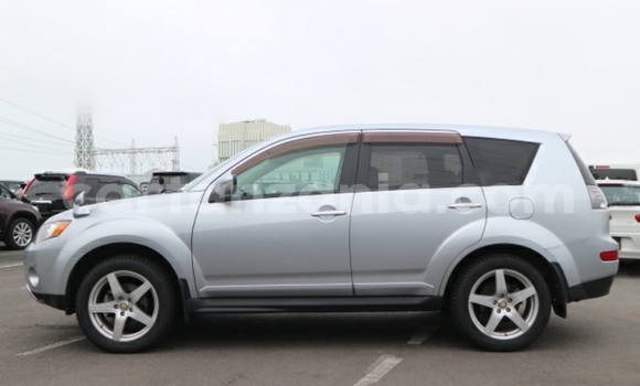 Buy Import Mitsubishi Outlander Silver Car in Dar es Salaam in Dar es Salaam Buy Import Mitsubishi Outlander Silver Car in Dar es Salaam in Dar es Salaam