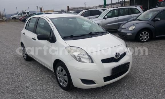 Buy Used Toyota Yaris Red Car in Arusha in Arusha Buy Used Toyota Yaris Red Car in Arusha in Arusha