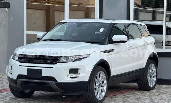 Buy Import Land Rover Range Rover Evoque White Car in Dar es Salaam in Dar es Salaam