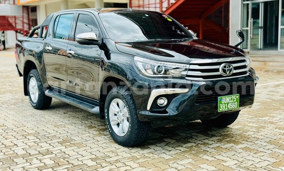 Buy Import Toyota Hilux Black Car in Dar es Salaam in Dar es Salaam Buy Import Toyota Hilux Black Car in Dar es Salaam in Dar es Salaam