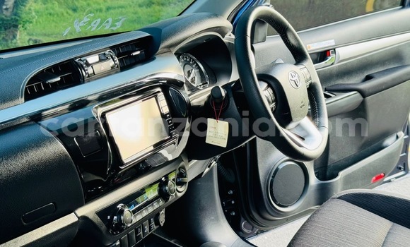 Nunua Imported Toyota Hilux Nyingine Gari ndani ya Dar es Salaam nchini Dar es Salaam Nunua Imported Toyota Hilux Nyingine Gari ndani ya Dar es Salaam nchini Dar es Salaam