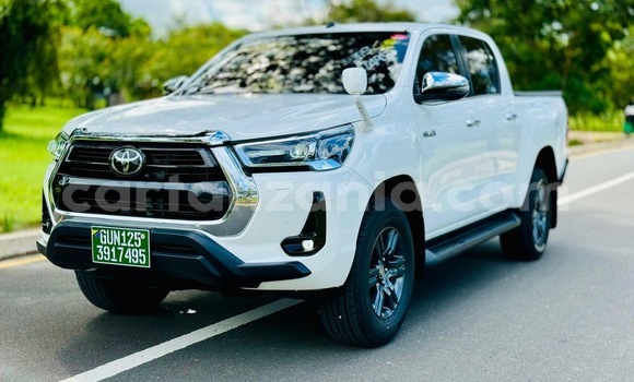 Buy Import Toyota Hilux White Car in Dar es Salaam in Dar es Salaam