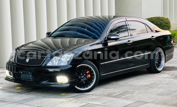 Buy Import Toyota Crown Black Car in Dar es Salaam in Dar es Salaam Buy Import Toyota Crown Black Car in Dar es Salaam in Dar es Salaam