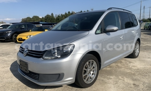Buy Import Volkswagen Golf Silver Car in Dar es Salaam in Dar es Salaam Buy Import Volkswagen Golf Silver Car in Dar es Salaam in Dar es Salaam