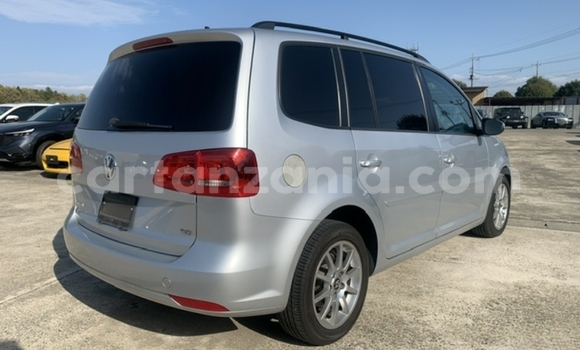 Buy Import Volkswagen Golf Silver Car in Dar es Salaam in Dar es Salaam Buy Import Volkswagen Golf Silver Car in Dar es Salaam in Dar es Salaam