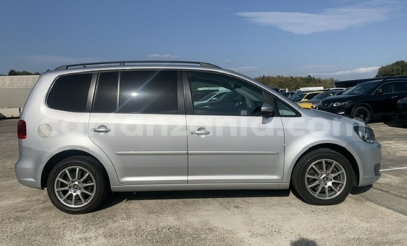 Buy Import Volkswagen Golf Silver Car in Dar es Salaam in Dar es Salaam Buy Import Volkswagen Golf Silver Car in Dar es Salaam in Dar es Salaam