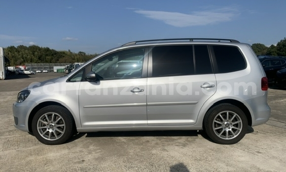 Buy Import Volkswagen Golf Silver Car in Dar es Salaam in Dar es Salaam Buy Import Volkswagen Golf Silver Car in Dar es Salaam in Dar es Salaam