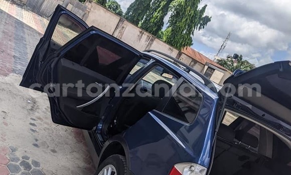 Nunua Ilio tumika BMW X3 Nyeusi Gari ndani ya Bahi nchini Dodoma