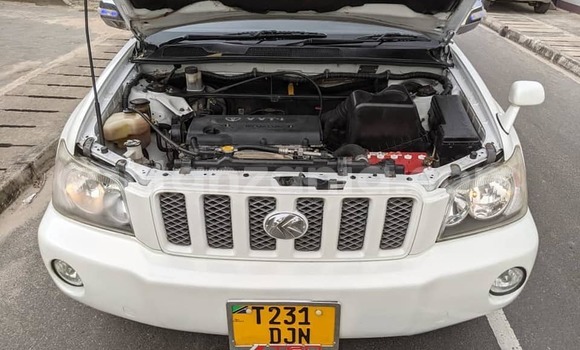 Nunua Ilio tumika Toyota Kluger Nyeupe Gari ndani ya Bahi nchini Dodoma Nunua Ilio tumika Toyota Kluger Nyeupe Gari ndani ya Bahi nchini Dodoma