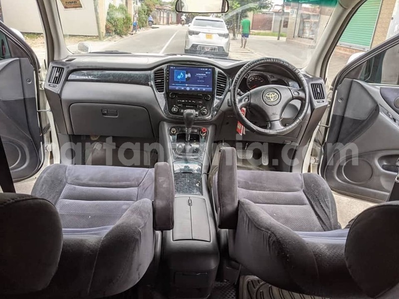 Big with watermark toyota kluger dodoma bahi 21746