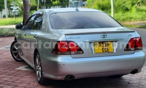 Buy Used Toyota Crown Blue Car in Bahi in Dodoma Buy Used Toyota Crown Blue Car in Bahi in Dodoma