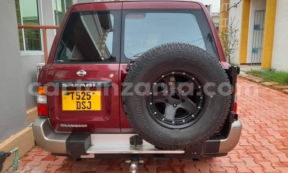 Buy Used Nissan Safari Red Car in Bahi in Dodoma Buy Used Nissan Safari Red Car in Bahi in Dodoma