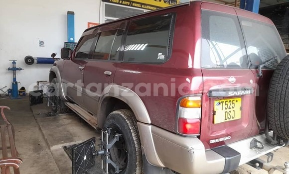 Buy Used Nissan Safari Red Car in Bahi in Dodoma Buy Used Nissan Safari Red Car in Bahi in Dodoma