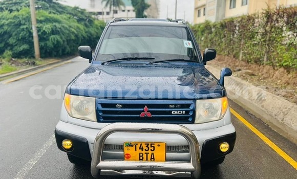 Nunua Ilio tumika Mitsubishi Pajero Bluu Gari ndani ya Bahi nchini Dodoma Nunua Ilio tumika Mitsubishi Pajero Bluu Gari ndani ya Bahi nchini Dodoma