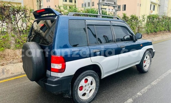 Nunua Ilio tumika Mitsubishi Pajero Bluu Gari ndani ya Bahi nchini Dodoma Nunua Ilio tumika Mitsubishi Pajero Bluu Gari ndani ya Bahi nchini Dodoma