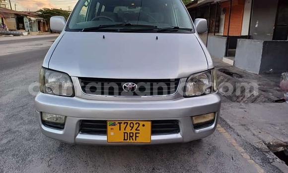 Nunua Ilio tumika Toyota Noah Nyingine Gari ndani ya Bagamoyo nchini Pwani Nunua Ilio tumika Toyota Noah Nyingine Gari ndani ya Bagamoyo nchini Pwani