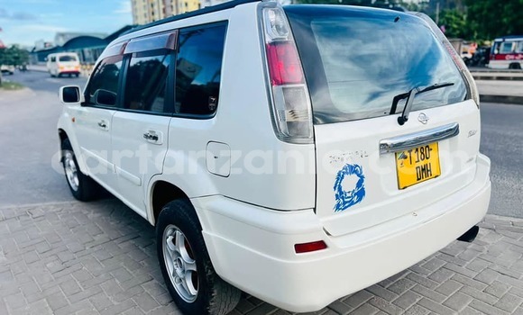 Nunua Ilio tumika Nissan X–Trail Nyeupe Gari ndani ya Bagamoyo nchini Pwani Nunua Ilio tumika Nissan X–Trail Nyeupe Gari ndani ya Bagamoyo nchini Pwani