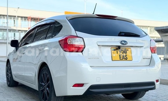 Nunua Ilio tumika Subaru Impreza Nyeupe Gari ndani ya Bagamoyo nchini Pwani Nunua Ilio tumika Subaru Impreza Nyeupe Gari ndani ya Bagamoyo nchini Pwani