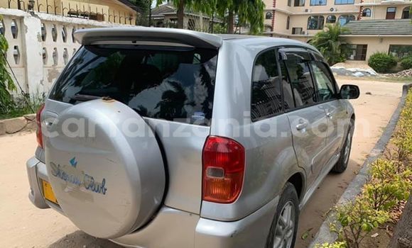 Buy Used Toyota RAV4 Silver Car in Dar es Salaam in Dar es Salaam Buy Used Toyota RAV4 Silver Car in Dar es Salaam in Dar es Salaam