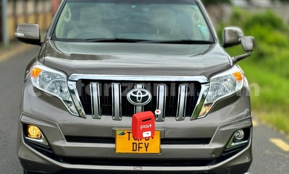 Nunua Ilio tumika Toyota Land Cruiser Prado Nyingine Gari ndani ya Dar es Salaam nchini Dar es Salaam Nunua Ilio tumika Toyota Land Cruiser Prado Nyingine Gari ndani ya Dar es Salaam nchini Dar es Salaam