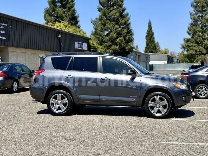 Big with watermark toyota rav4 simiyu bariadi 21806