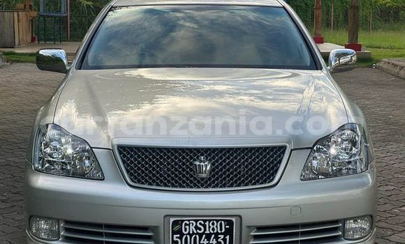 Buy Used Toyota Crown Other Car in Dar es Salaam in Dar es Salaam