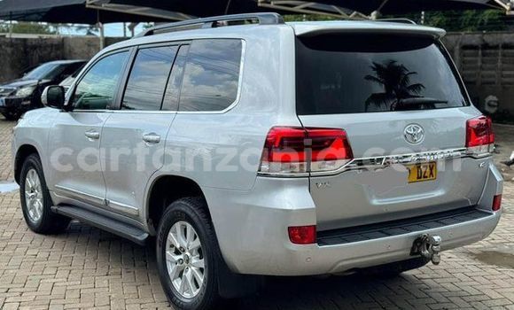 Buy Used Toyota Land Cruiser Other Car in Dar es Salaam in Dar es Salaam Buy Used Toyota Land Cruiser Other Car in Dar es Salaam in Dar es Salaam