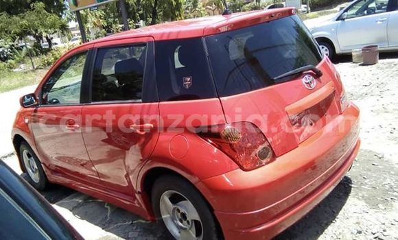Buy Used Toyota IST Red Car in Dar es Salaam in Dar es Salaam Buy Used Toyota IST Red Car in Dar es Salaam in Dar es Salaam