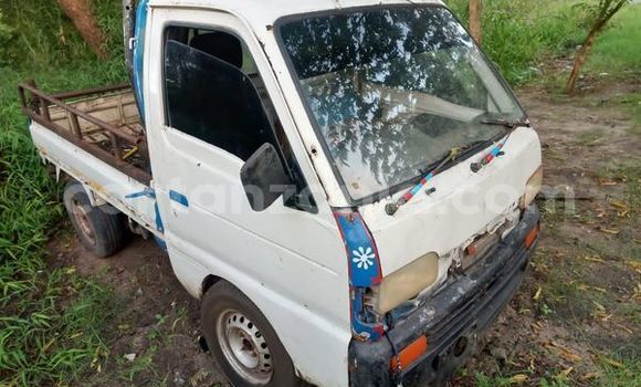 Nunua Ilio tumika Toyota Camry Nyingine Gari ndani ya Dar es Salaam nchini Dar es Salaam Nunua Ilio tumika Toyota Camry Nyingine Gari ndani ya Dar es Salaam nchini Dar es Salaam