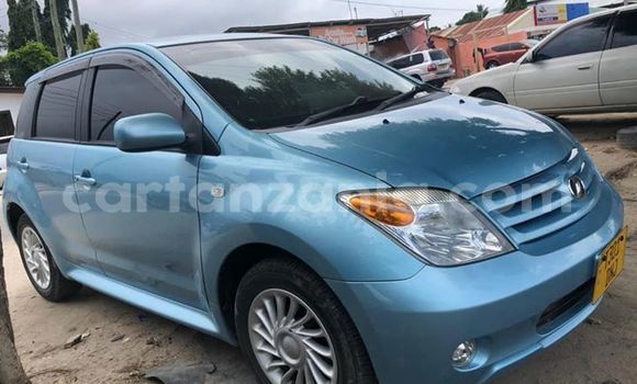 Buy Used Toyota IST Blue Car in Dar es Salaam in Dar es Salaam Buy Used Toyota IST Blue Car in Dar es Salaam in Dar es Salaam