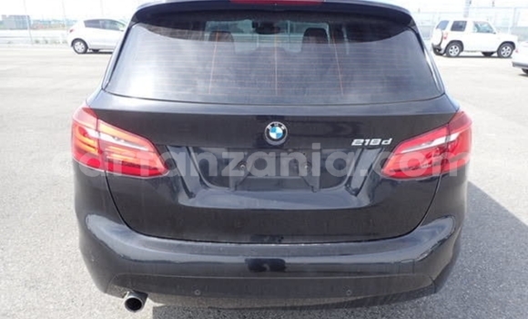 Nunua Imported BMW 2-Series Nyeusi Gari ndani ya Dar es Salaam nchini Dar es Salaam Nunua Imported BMW 2-Series Nyeusi Gari ndani ya Dar es Salaam nchini Dar es Salaam