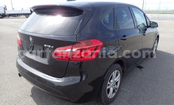 Nunua Imported BMW 2-Series Nyeusi Gari ndani ya Dar es Salaam nchini Dar es Salaam Nunua Imported BMW 2-Series Nyeusi Gari ndani ya Dar es Salaam nchini Dar es Salaam
