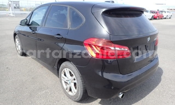 Nunua Imported BMW 2-Series Nyeusi Gari ndani ya Dar es Salaam nchini Dar es Salaam Nunua Imported BMW 2-Series Nyeusi Gari ndani ya Dar es Salaam nchini Dar es Salaam