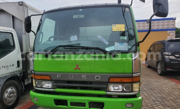 Buy New Mitsubishi Fuso Fighter Green Truck in Dar es Salaam in Dar es Salaam Buy New Mitsubishi Fuso Fighter Green Truck in Dar es Salaam in Dar es Salaam