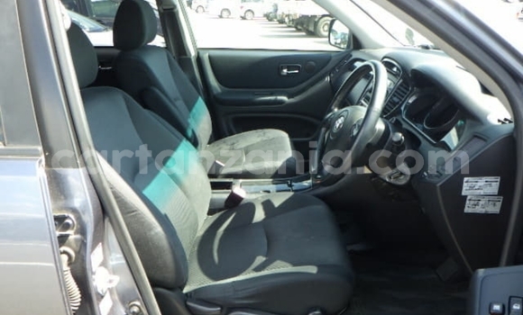 Buy Import Toyota Kluger Blue Car in Dar es Salaam in Dar es Salaam Buy Import Toyota Kluger Blue Car in Dar es Salaam in Dar es Salaam